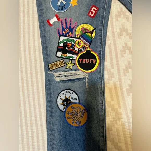 Levi’s pride jeans - Picture 6 of 6